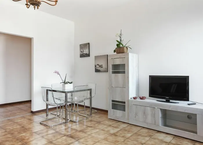 Casa La Rivetta By Halldis 东戈